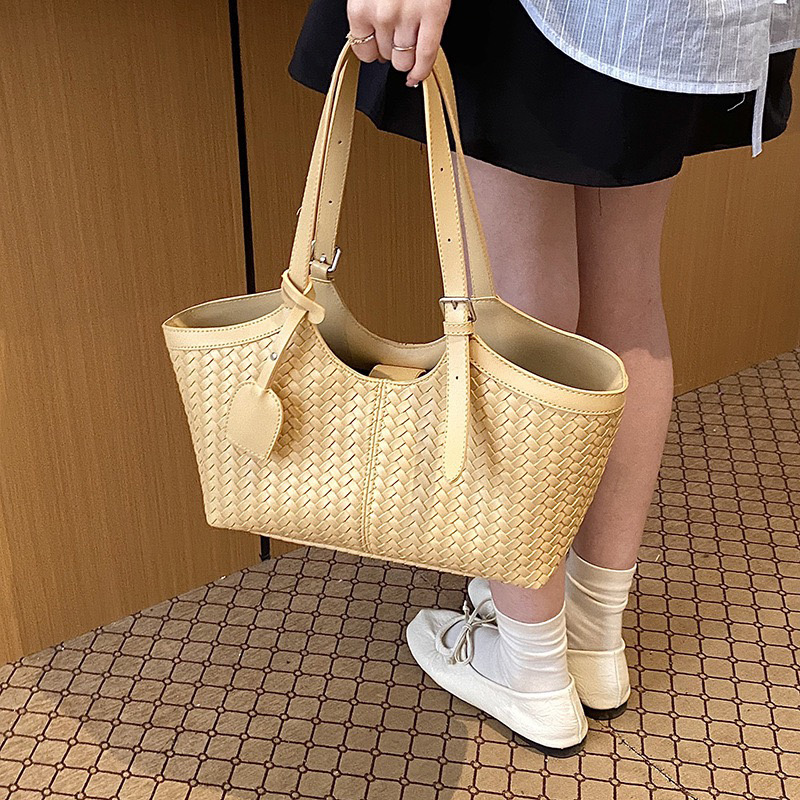 CLAREGQI   Hand Woven Tote Bag - Tote Bag Beach recension och pris