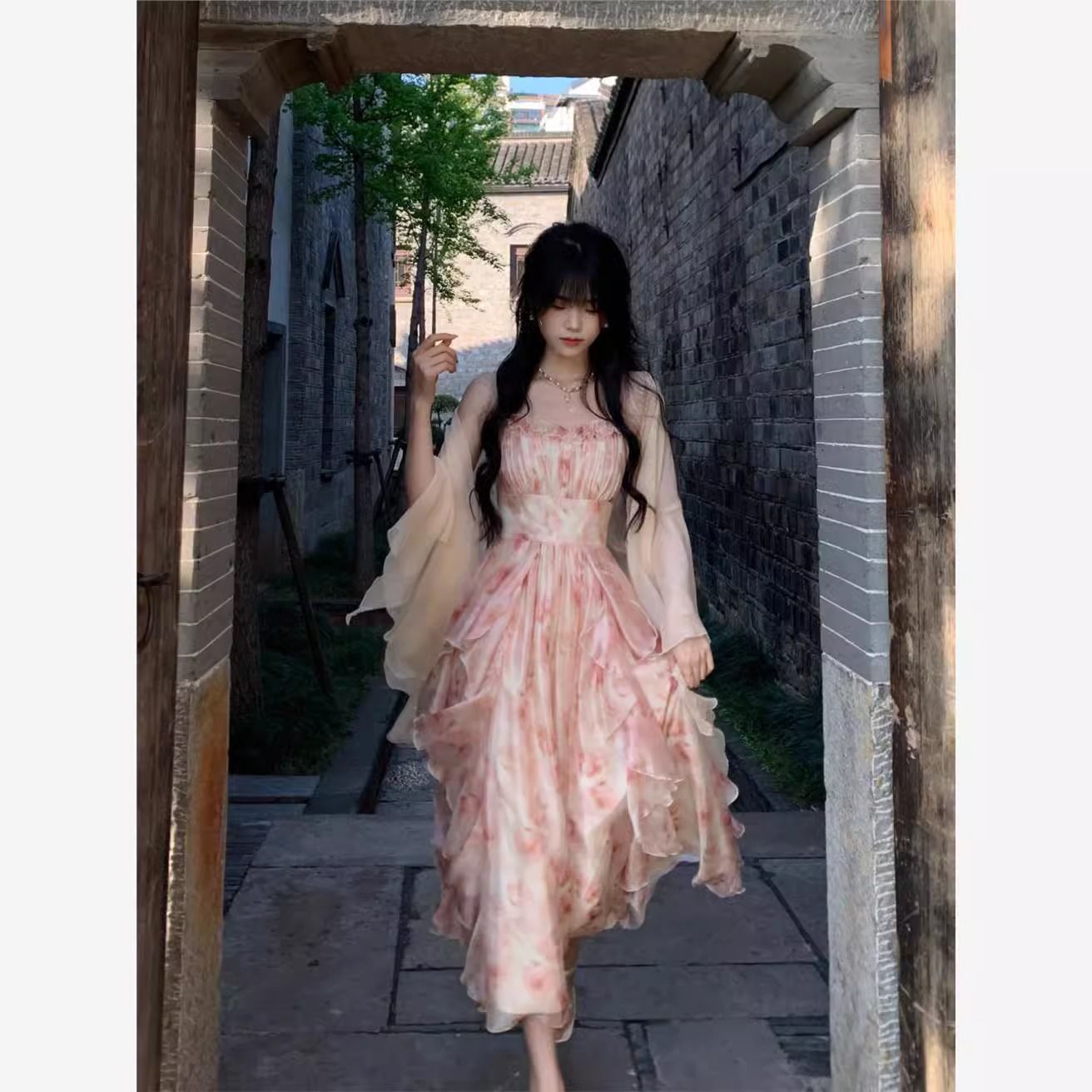 Women Watercolor Peach Floral  - Kimono Sheer Floral recension och pris